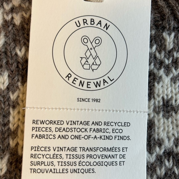 NWT Urban Outfitters, Urban Renewal fair isle sweater, cream and brown - Picture 5 of 8